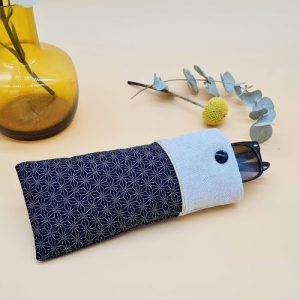 Japanese diamond glasses case