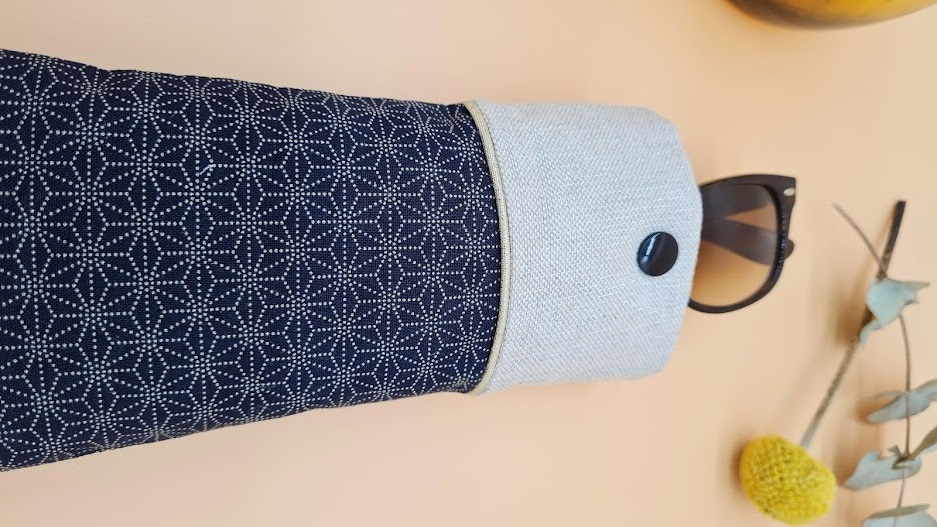 Japanese diamond glasses case - Image 4