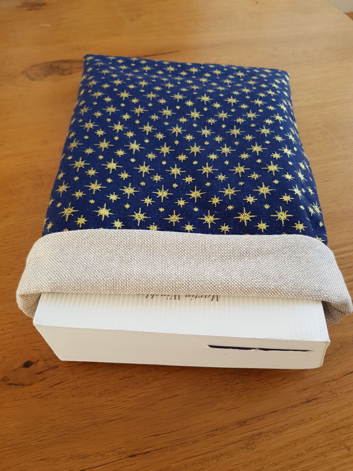 Blue stars book pouch or e-reader - Image 2