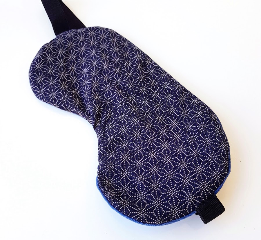 Black sleep mask