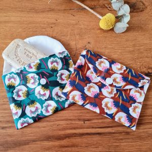 Waterproof floral soap case