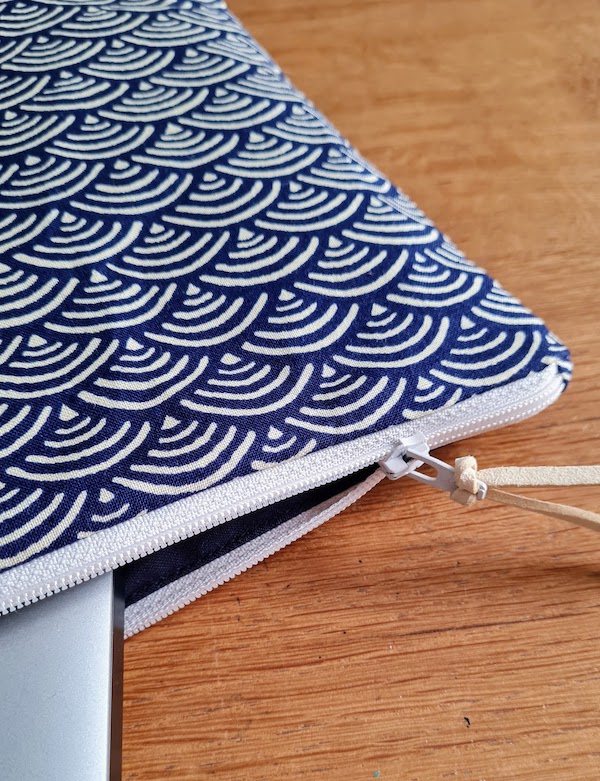 Japanese fabric laptop or tablet sleeve - Image 4