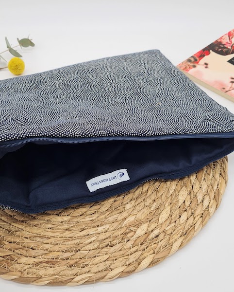 Midnight blue laptop or tablet case - Image 3