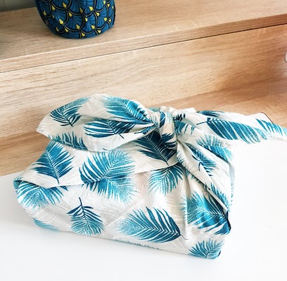 green flower furoshikis