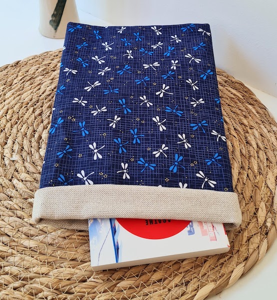 Dragonfly book bag - Image 4