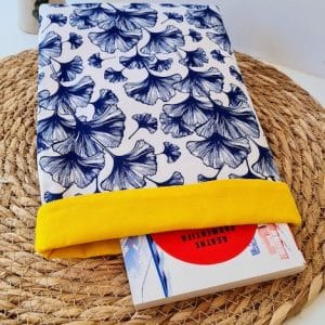 Gingko book pouch
